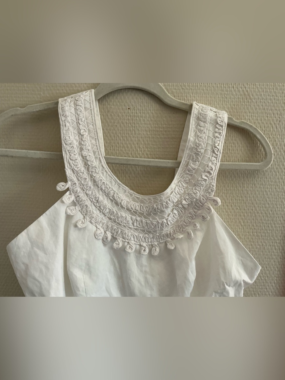 Vintage Off White Sleeveless Dress  with Crochet Neckline Small— Voom by Joy Han - Picture 3 of 8